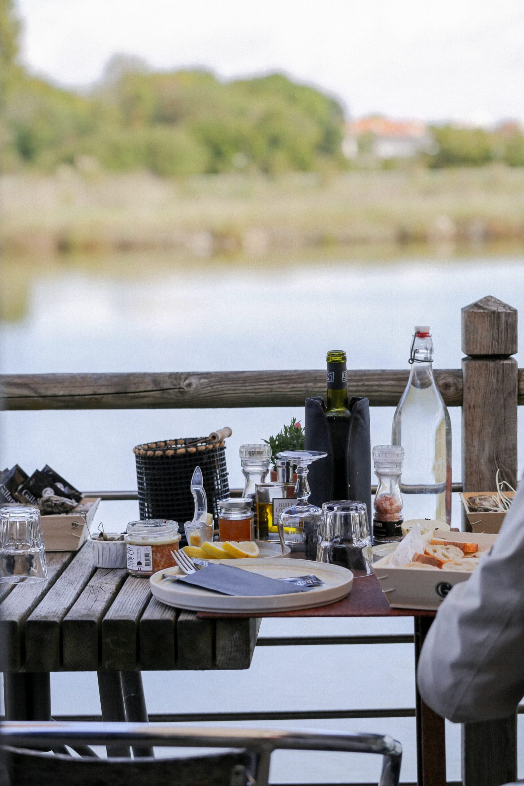 Table dégustation terrasse boutique